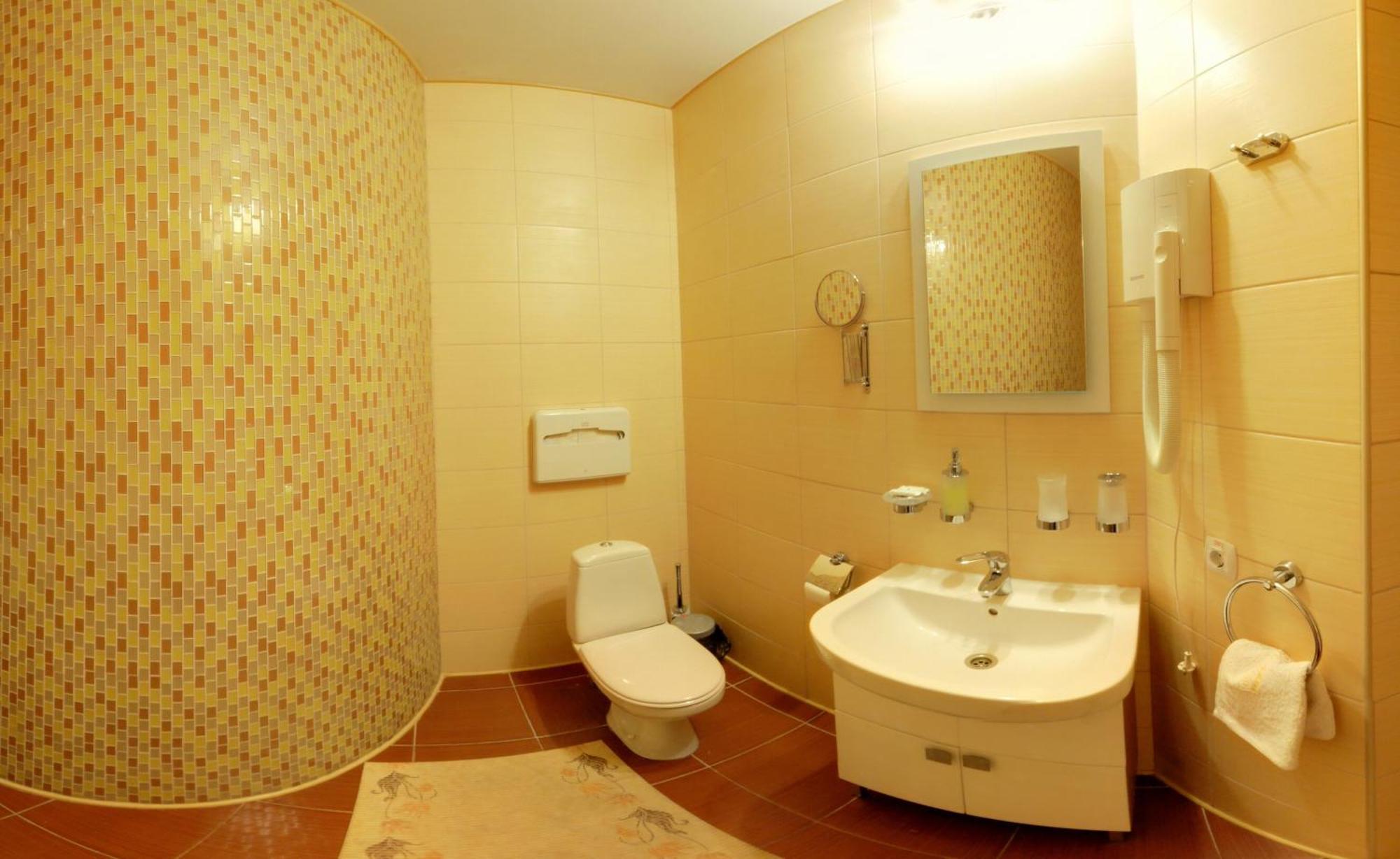 Khmelʼnytsʼkyy Tsentralniy Hotel מראה חיצוני תמונה