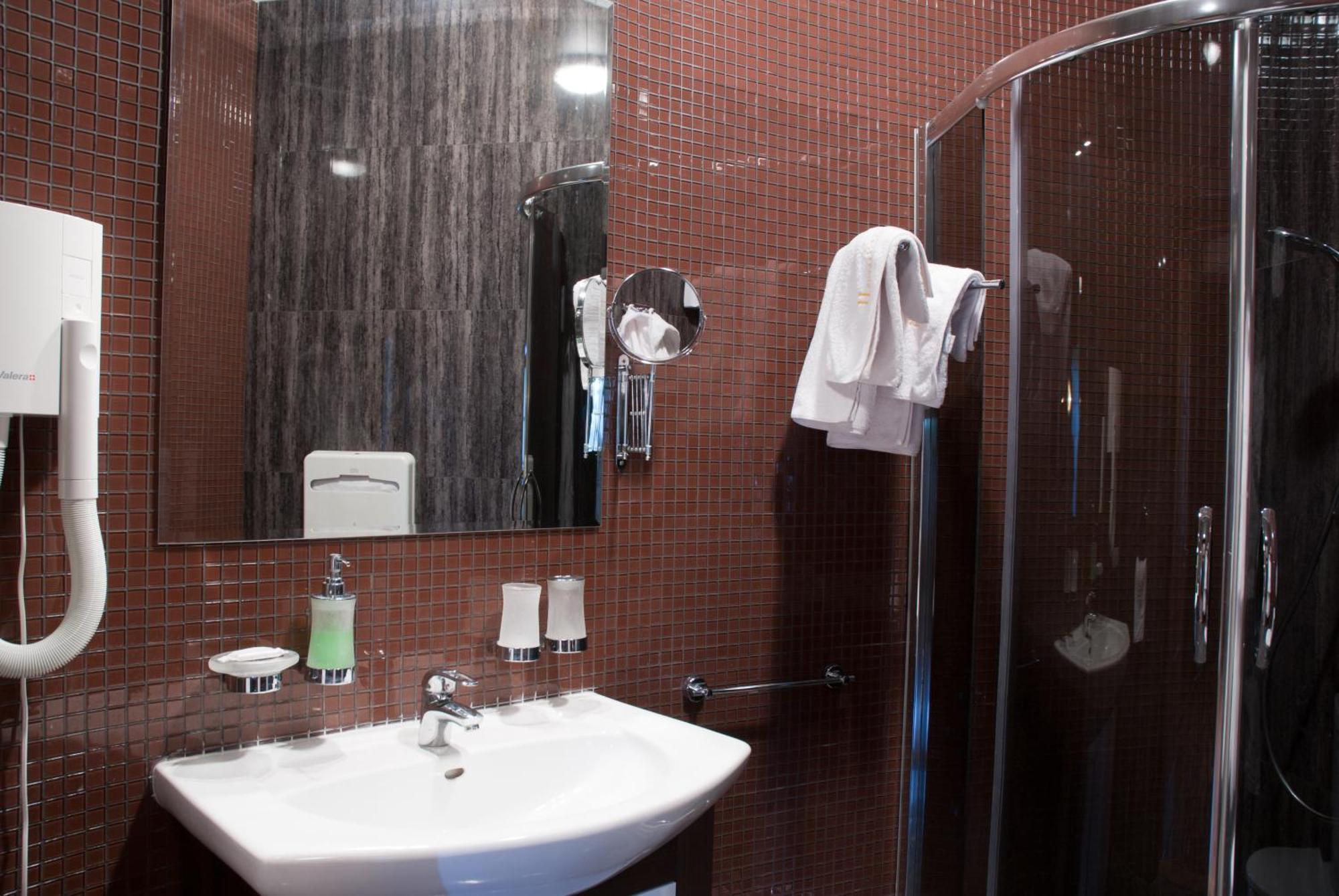Khmelʼnytsʼkyy Tsentralniy Hotel מראה חיצוני תמונה
